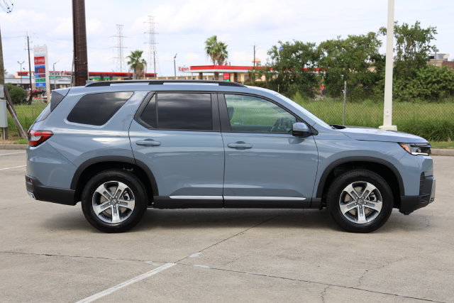 New 2026 Honda Pilot EX-L image 8