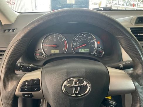 Used 2013 Toyota Corolla S FWD image 6