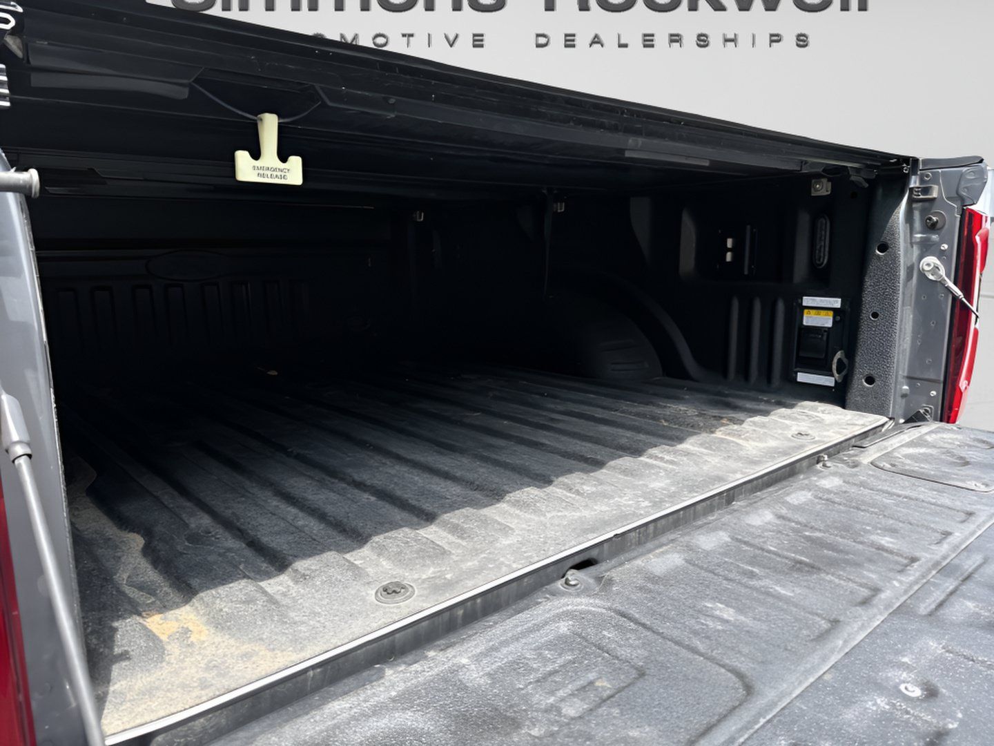 Used 2025 Ford F250 Platinum AWD/4WD image 9