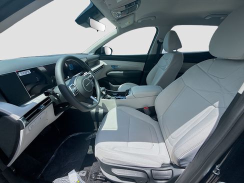 New 2026 Hyundai Tucson SE FWD image 14