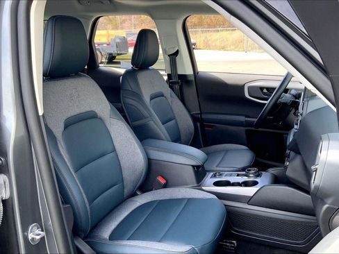 Used 2024 Ford Bronco Sport Outer Banks w/ Tech Package image 7