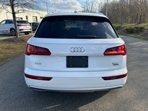 Used 2018 Audi Q5 2.0T Premium w/ Convenience Package image 14