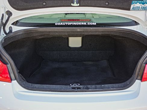 Used 2012 INFINITI G37 x w/ Premium Pkg image 26