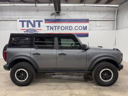 Certified 2022 Ford Bronco Black Diamond w/ Sasquatch Package