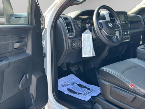 Used 2024 RAM 2500 Tradesman RWD image 3