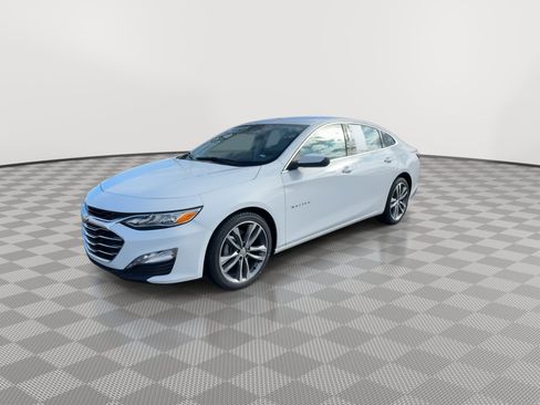 Used 2024 Chevrolet Malibu LT image 4