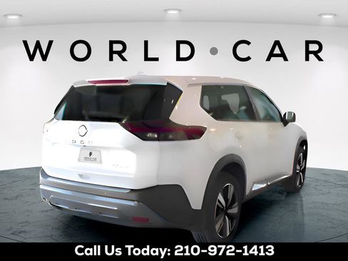 Used 2023 Nissan Rogue SL w/ SL Premium Package image 7