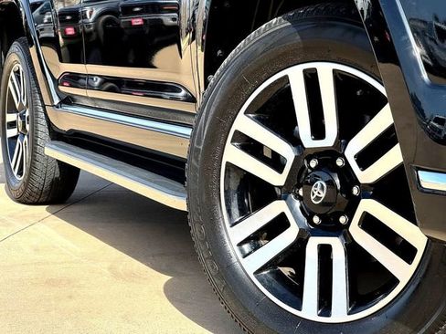 Used 2024 Toyota 4Runner Limited image 6