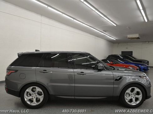 Used 2018 Land Rover Range Rover Sport SE image 9