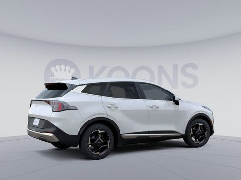 New 2026 Kia Sportage EX image 8