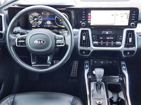 Used 2021 Kia Sorento SX image 25