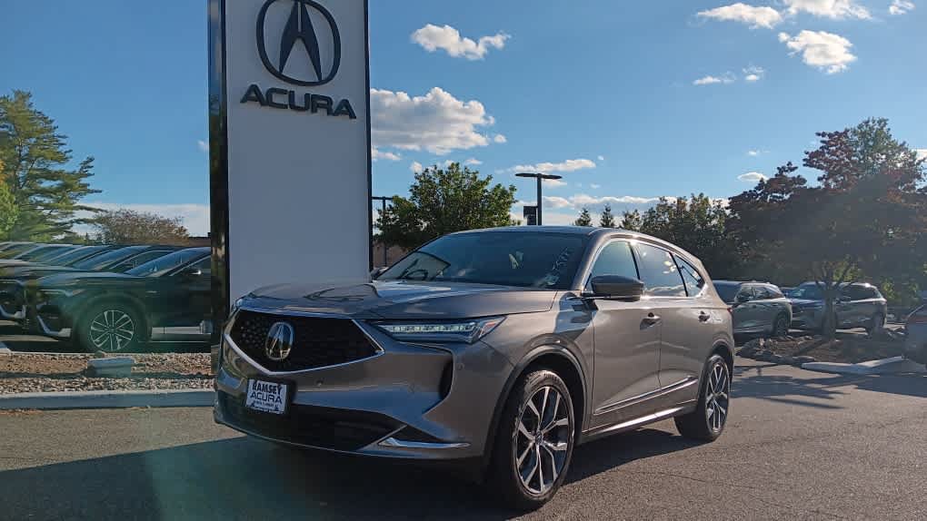 Used 2023 Acura MDX w/ Technology Package AWD/4WD image 1