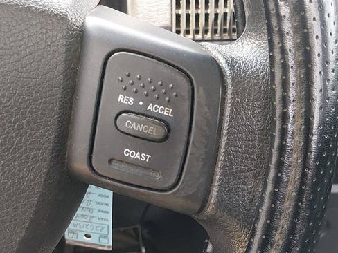 Used 2004 Dodge Ram 1500 Truck ST w/ ST Value Group RWD image 15