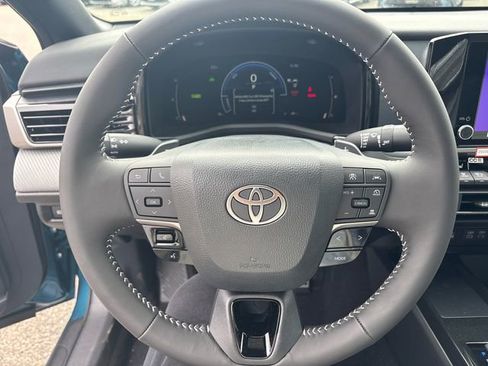 New 2026 Toyota Camry SE image 17