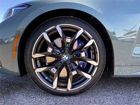 Certified 2025 BMW M440i Convertible w/ Premium Package image 11