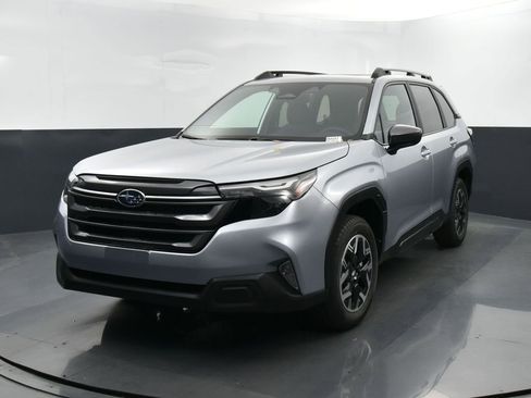 Used 2026 Subaru Forester Premium image 5