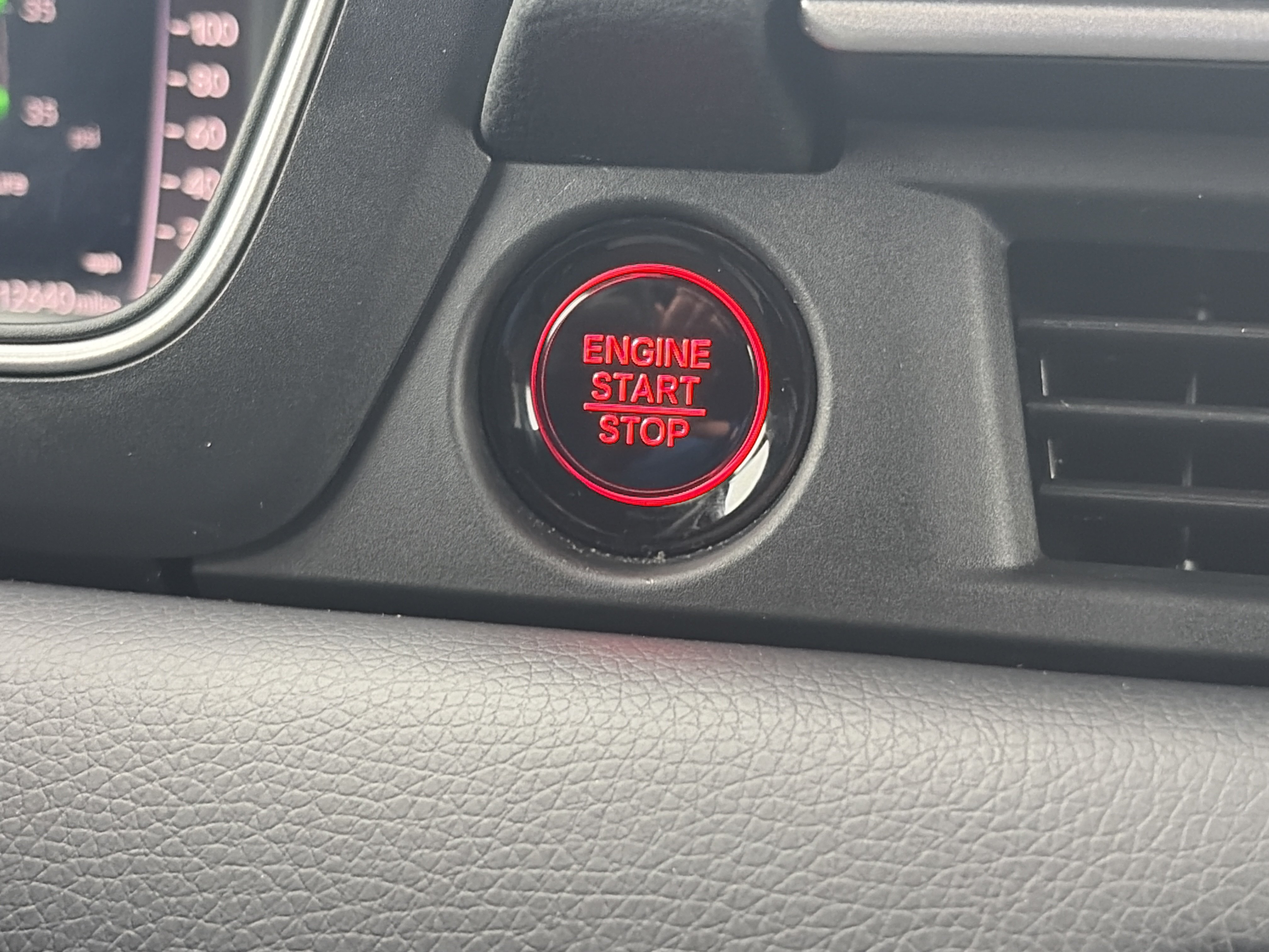 Certified 2026 Honda Pilot Black Edition image 30