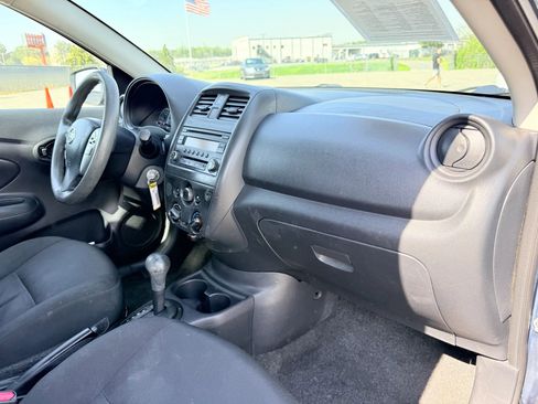 Used 2016 Nissan Versa S Plus image 19