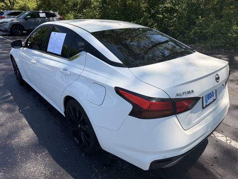 Used 2020 Nissan Altima 2.5 SR FWD image 5