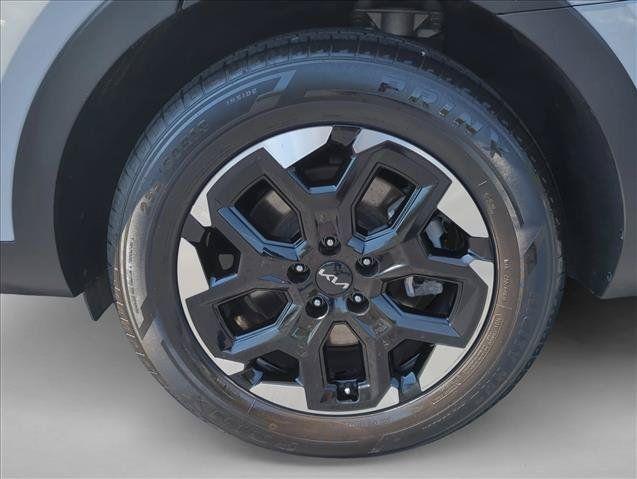 Used 2024 Kia Sorento S w/ Panoramic Sunroof Package FWD image 12