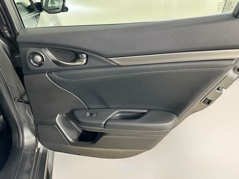 Used 2019 Honda Civic Sport Touring image 38