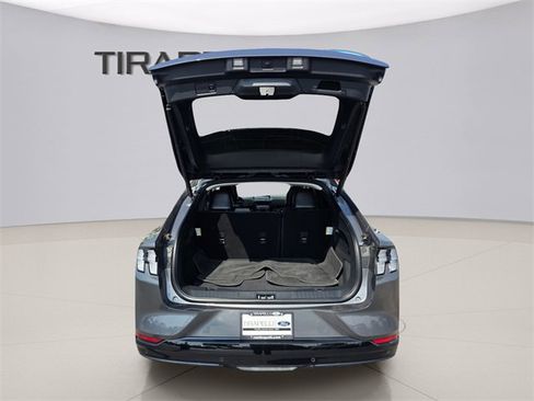 Used 2021 Ford Mustang Mach-E Premium image 10