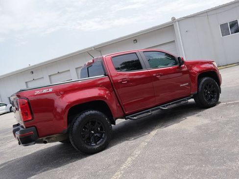 Used 2018 Chevrolet Colorado Z71 AWD/4WD image 7