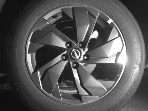 Used 2025 Nissan Rogue SV FWD image 14