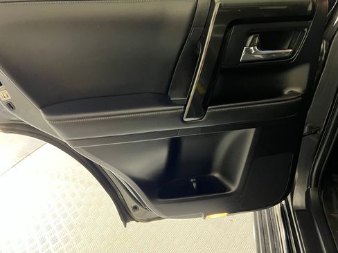 Used 2020 Toyota 4Runner Nightshade image 31