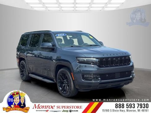 Certified 2025 Jeep Wagoneer Series II w/ Convenience Group I AWD/4WD image 1