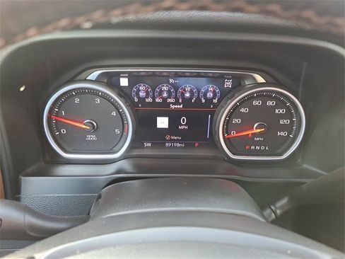 Used 2022 Chevrolet Silverado 2500 High Country w/ Safety Package II image 12