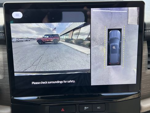 Used 2023 Ford Expedition Max Limited image 31