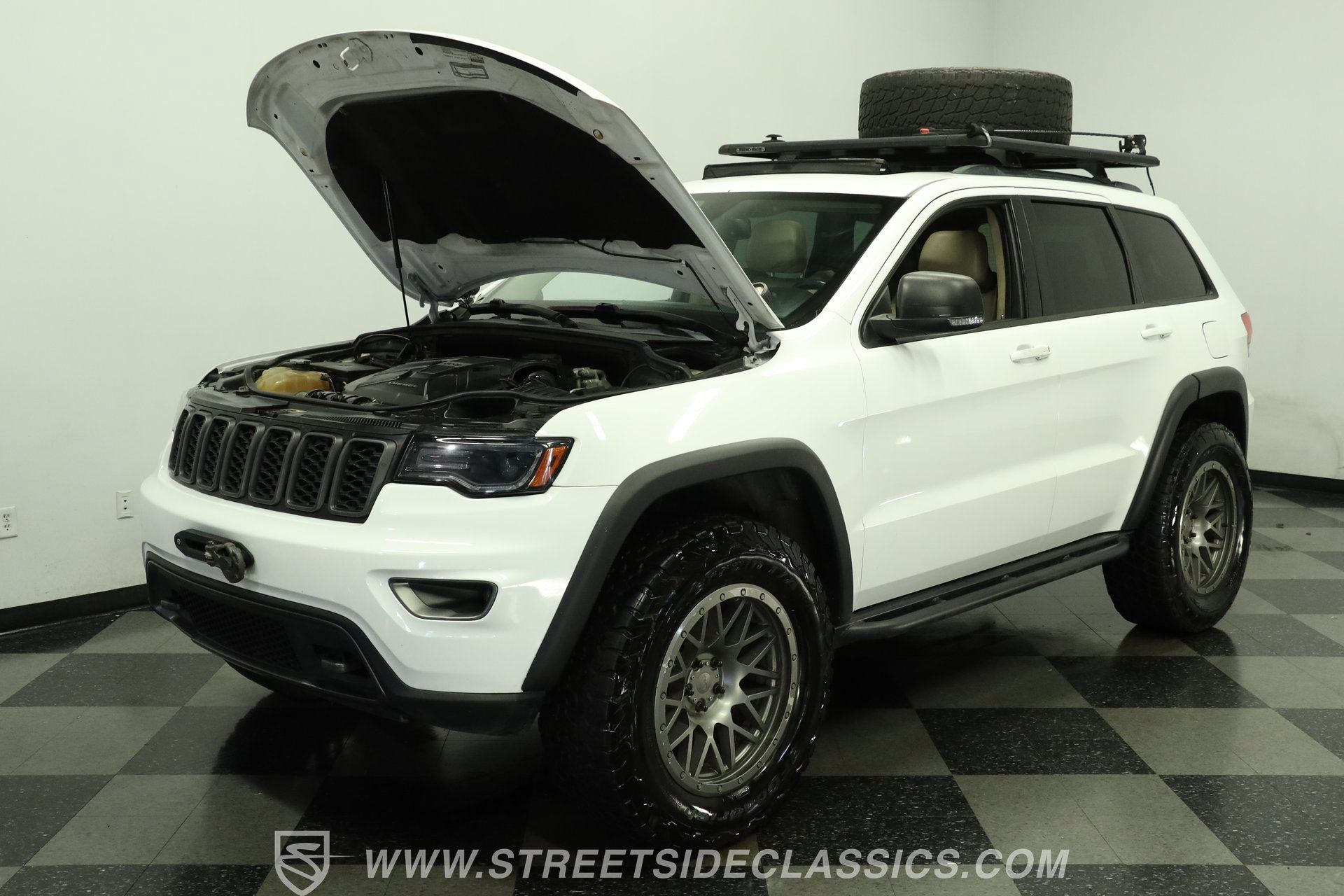 Used 2014 Jeep Grand Cherokee Limited w/ Luxury Group II AWD/4WD image 30