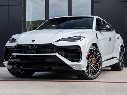 Used 2025 Lamborghini Urus SE