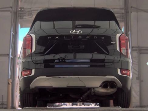 Used 2021 Hyundai Palisade SEL w/ Cargo Package AWD/4WD image 17