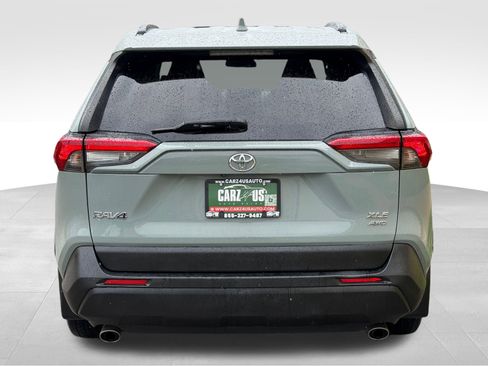 Used 2019 Toyota RAV4 XLE w/ Convenience Package AWD/4WD image 8