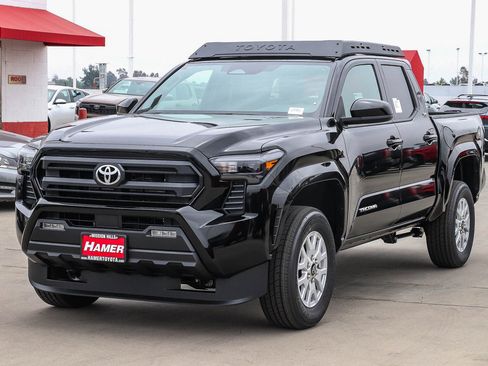 New 2026 Toyota Tacoma SR5 RWD image 3
