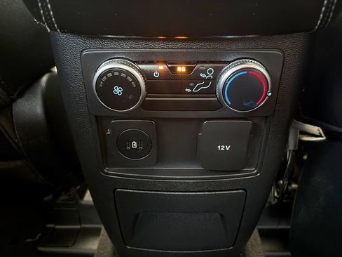 Used 2023 Ford Explorer XLT w/ Equipment Group 202A RWD image 22