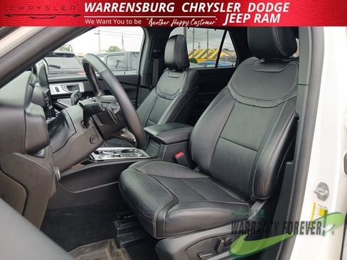 Used 2024 Ford Explorer ST w/ Equipment Group 401A AWD/4WD image 13