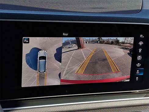 Used 2022 Mercedes-Benz GLE 350 4MATIC image 23