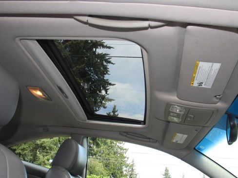 Used 2006 Toyota Solara SLE FWD image 9