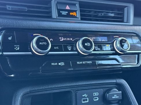 Used 2025 Honda Pilot EX-L image 20