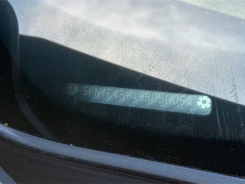 Used 2009 Honda Pilot Touring image 3