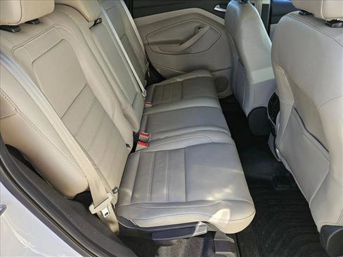 Used 2017 Ford Escape Titanium image 21