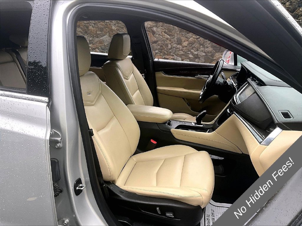 Used 2018 Cadillac XT5 AWD w/ LPO, Wheel Lock Package image 7