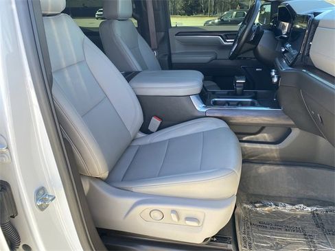 Used 2023 GMC Sierra 1500 SLT w/ SLT Premium Package image 29