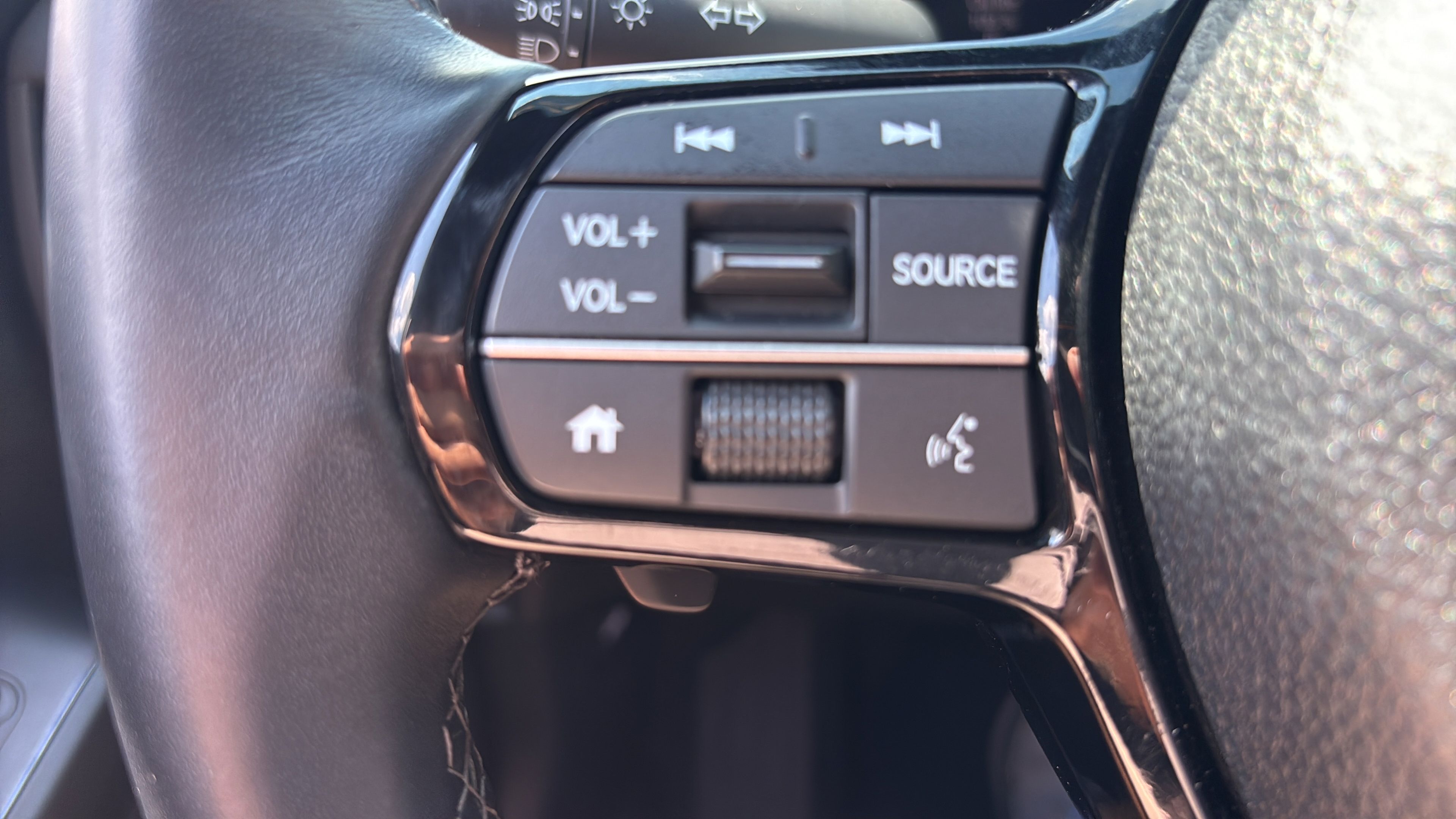 Certified 2025 Honda Civic Sport image 27