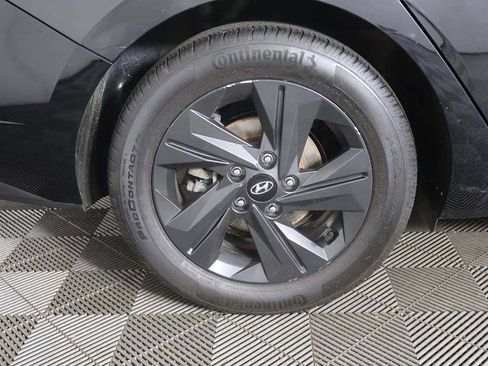 Used 2022 Hyundai Elantra SEL w/ Convenience Package FWD image 20