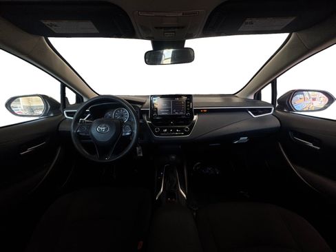 Used 2021 Toyota Corolla LE FWD image 10