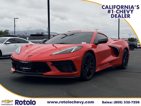 Used 2025 Chevrolet Corvette Stingray Coupe w/ Z51 Performance Package RWD image 3